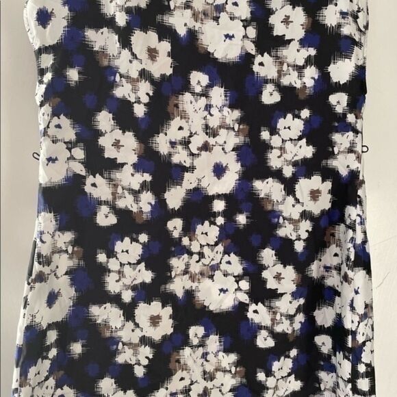 Blue, Black, Brown & White Maternity Blouse by A pea in the Pod size Medium - Picture 6 of 7